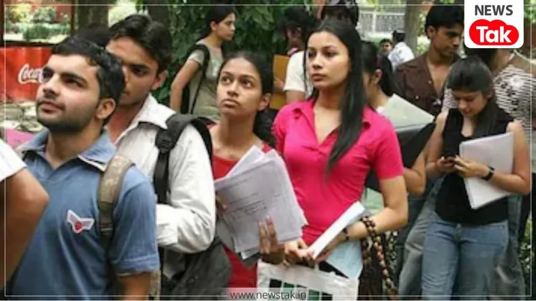 DSSSB Recruitment 2026: दिल्ली सरकार में निकली बंपर सरकारी नौकरियां, TGT और टेक्निकल असिस्टेंट पदों के लिए ऐसे करें अप्लाई DSSSB Recruitment