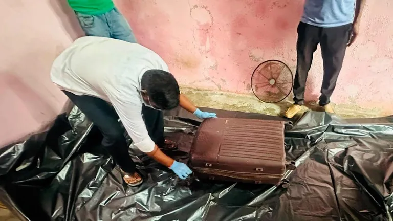 दमन के सूटकेस में 2 महीने तक सड़ती रही नवादा की बेटी की लाश, आरोपी प्रेमी बनारस से गिरफ्तार NewsTak