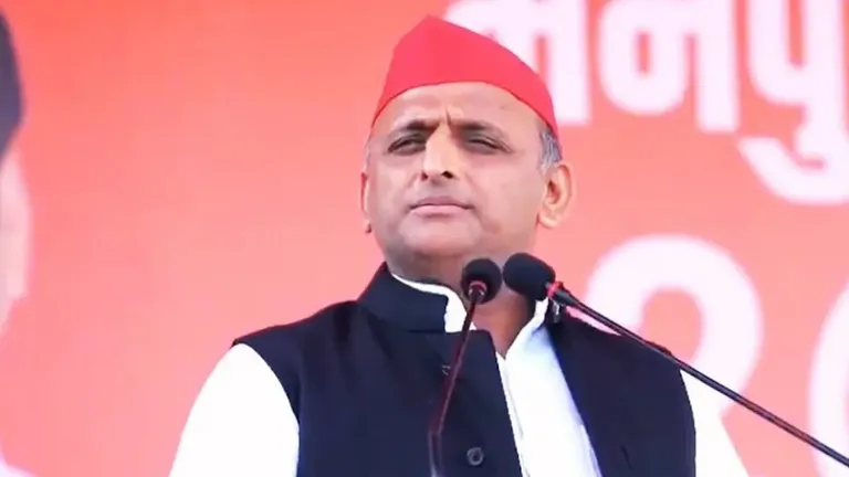 अखिलेश यादव का बड़ा ऐलान, सपा सरकार बनी तो महिलाओं को सालाना मिलेंगे 40 हजार रुपये NewsTak