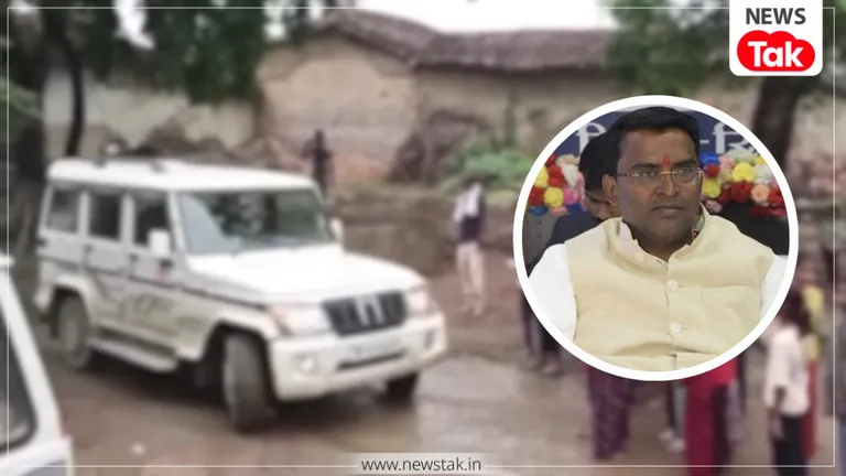 MP के छतरपुर में Gen Alpha बच्चों ने रोका राज्य मंत्री दिलीप अहिरवार का काफिला, जानें क्या कर रहे थे मांग छतरपुर में Gen Alpha का अनोखा प्रदर्शन