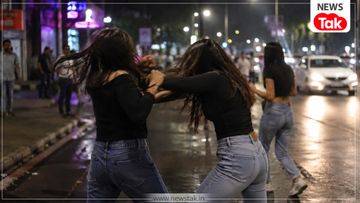 Indore Girls Fight Video इंदौर में नशे में धुत युवतियों के बीच जमकर हुई मारपीट.
