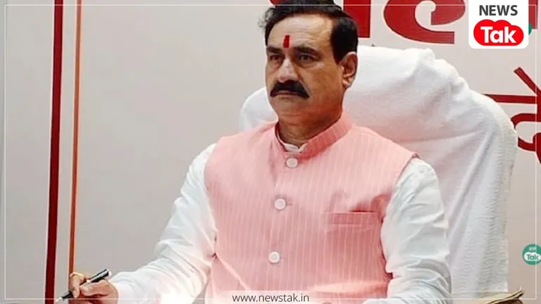 दतिया में एक्शन मोड में प्रशासन: क्या पूर्व गृह मंत्री नरोत्तम मिश्रा के समर्थकों को बनाया जा रहा निशाना? दतिया में अवैध सरकारी आवासों पर चला प्रशासन का बुलडोजर,