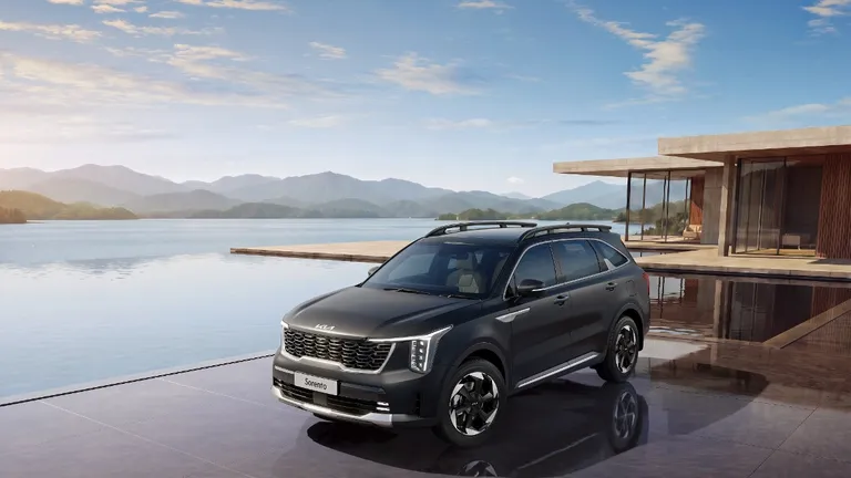 Kia Sorento की पहली झलक, Hybrid SUV की भारत में एंट्री, 4 सितंबर को लॉन्च; प्री-बुकिंग शुरू NewsTak