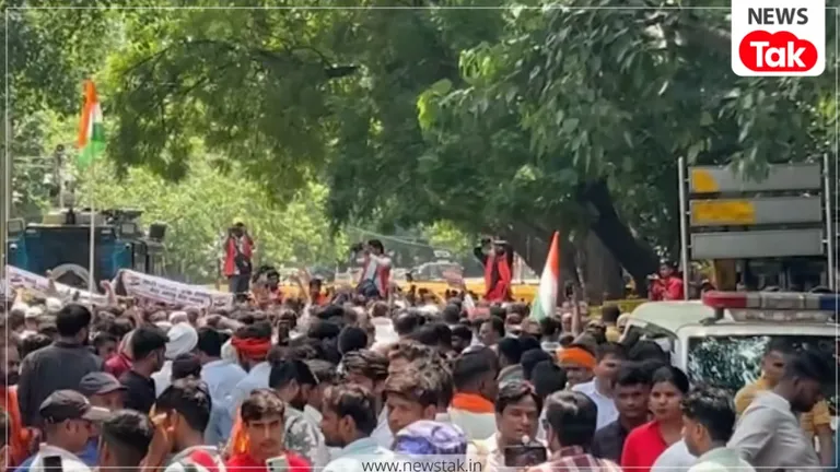 जंतर-मंतर पर 'रिजर्वेशन हटाओ आंदोलन' की हुंकार! पुलिस ने लगाए भारी बैरिकेड्स, देखें ग्राउंड रिपोर्ट Reservation Hatao Andolan