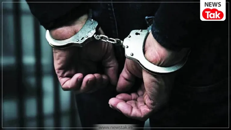 केमिकल छिड़का और कागज बन गया असली नोट! छत्तीसगढ़ पुलिस ने ऐसे खोला 4 करोड़ की ठगी का राज छत्तीसगढ़ से आया ठगी का मामला
