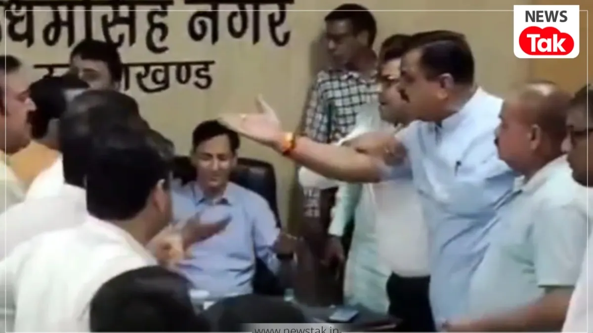 उधम सिंह नगर कलेक्ट्रेट में बड़ा राजनीतिक बवाल!