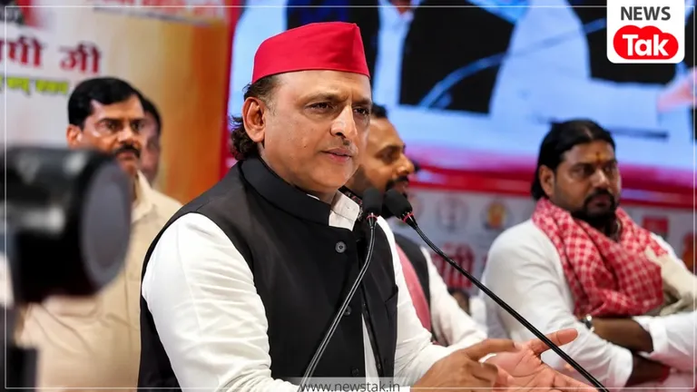 UP Election: योगी के दांव पर अखिलेश का पलटवार! सपा मैनिफेस्टो में 'स्त्री समृद्धि सम्मान योजना', मिलेंगी ये सुविधाएं Akhilesh Yadav Women Scheme,