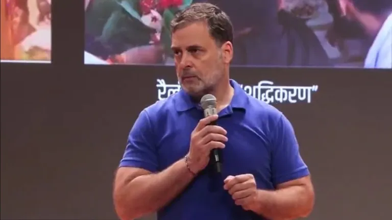 खड़गे के कार्यक्रम के बाद हुआ 'शुद्धिकरण'? राहुल गांधी बोले- PM मोदी FIR का आदेश दें NewsTak