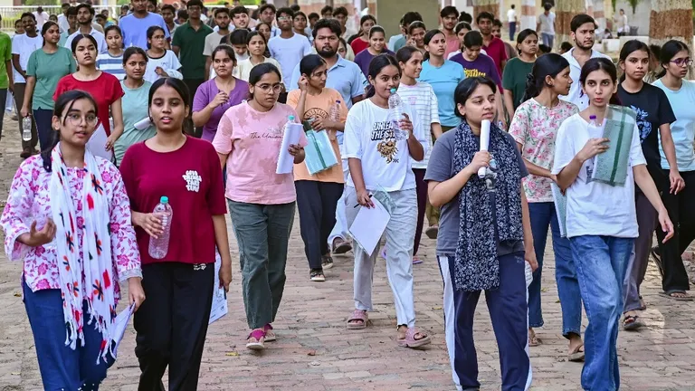 NEET PG 2026: जयपुर में बिजली गुल होने से परीक्षा रद्द, अब इस दिन फिर होगा एग्जाम NEET PG 2026