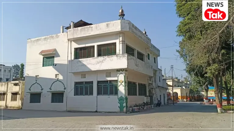 सहारनपुर मस्जिद विवाद पहुंचा इलाहाबाद हाईकोर्ट, जानें याचिका में क्या लगाए गए आरोप सहारनपुर मस्जिद ध्वस्तीकरण विवाद पहुंचा हाईकोर्ट