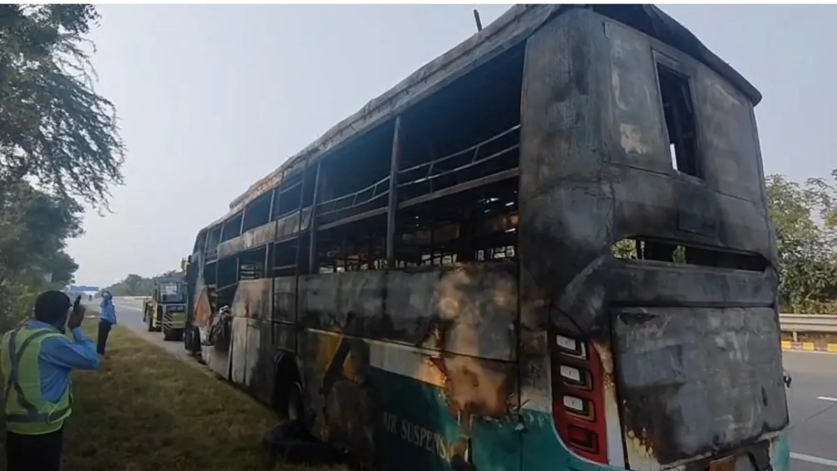 Greater Noida Bus