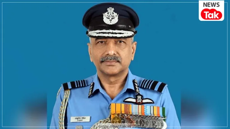 IAF New Chief Ashutosh Dixit: कौन हैं एयर मार्शल आशुतोष दीक्षित, जो बनेंगे वायुसेना के नए प्रमुख? मिराज-2000, जगुआर और तेजस उड़ाने का अनुभव आशुतोष दीक्षित होंगे वायुसेना के नए प्रमुख