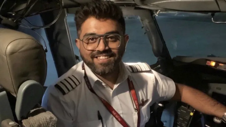अमेरिकी संसद में गूंजा भारतीय पायलट कैप्टन स्मित मछार का नाम, 3 बड़े सांसदों ने पेश किया प्रस्ताव NewsTak