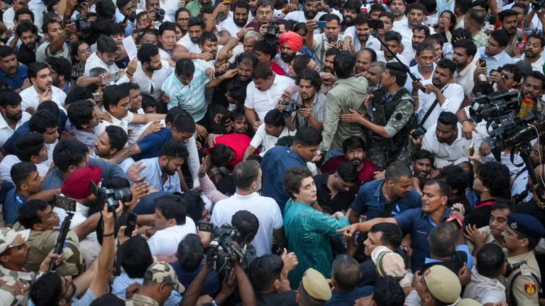 जंतर-मंतर मार्च: दिल्ली पुलिस का भारी बंदोबस्त, राहुल गांधी के काफिले के बीच कई कांग्रेस व NSUI कार्यकर्ता डिटेन NewsTak
