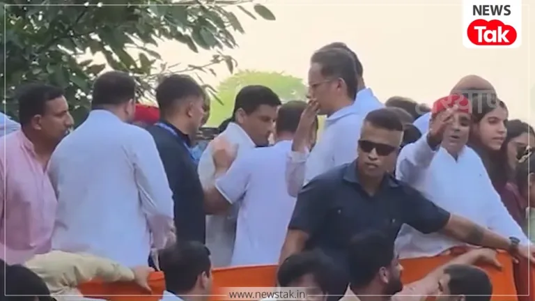 दीपेंद्र हुड्डा को राहुल गांधी ने मंच से नीचे उतारा? जानिए सोशल मीडिया पर वायरल इस वीडियो का वीडियो सच चर्चा का विषय बना राहुल गांधी और दीपेंद्र हुड्डा का वीडियो