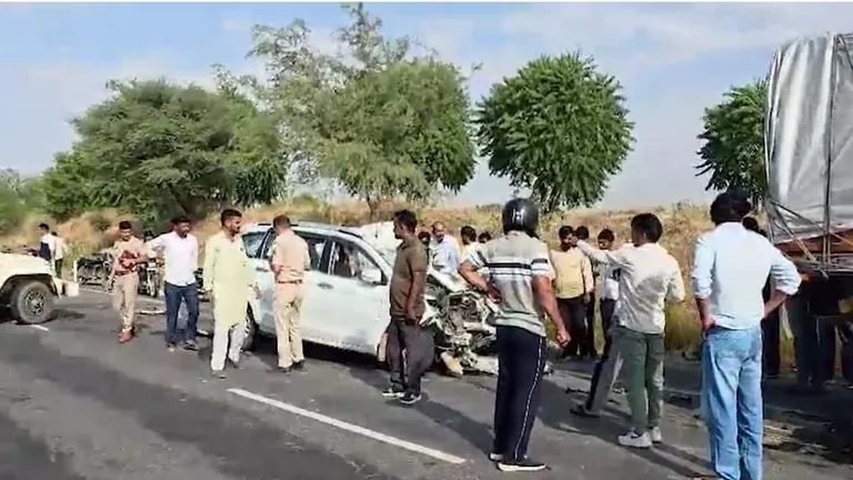 गोगामेड़ी देवी के दर्शन करने जा रहा था परिवार, रास्ते में हुआ ऐसा हादसा कि 6 लोगों की चली गई जान rajasthan