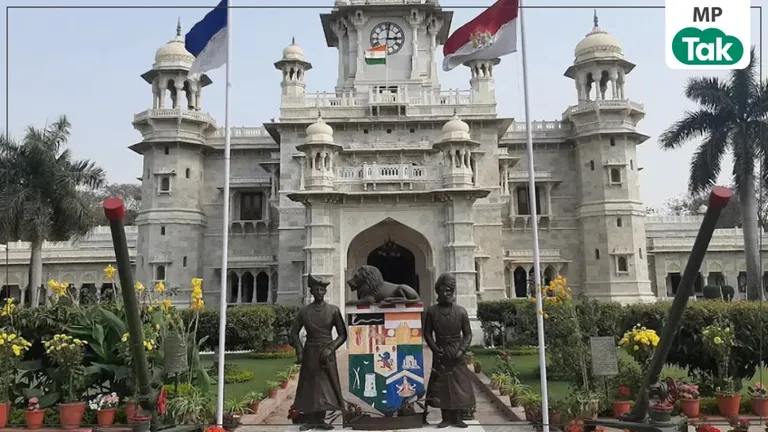 डेली कॉलेज को लेकर दिग्विजय से भिड़े सिंधिया, क्या सिंधिया परिवार ने कराया था कॉलेज का निर्माण ? Daly College Indore