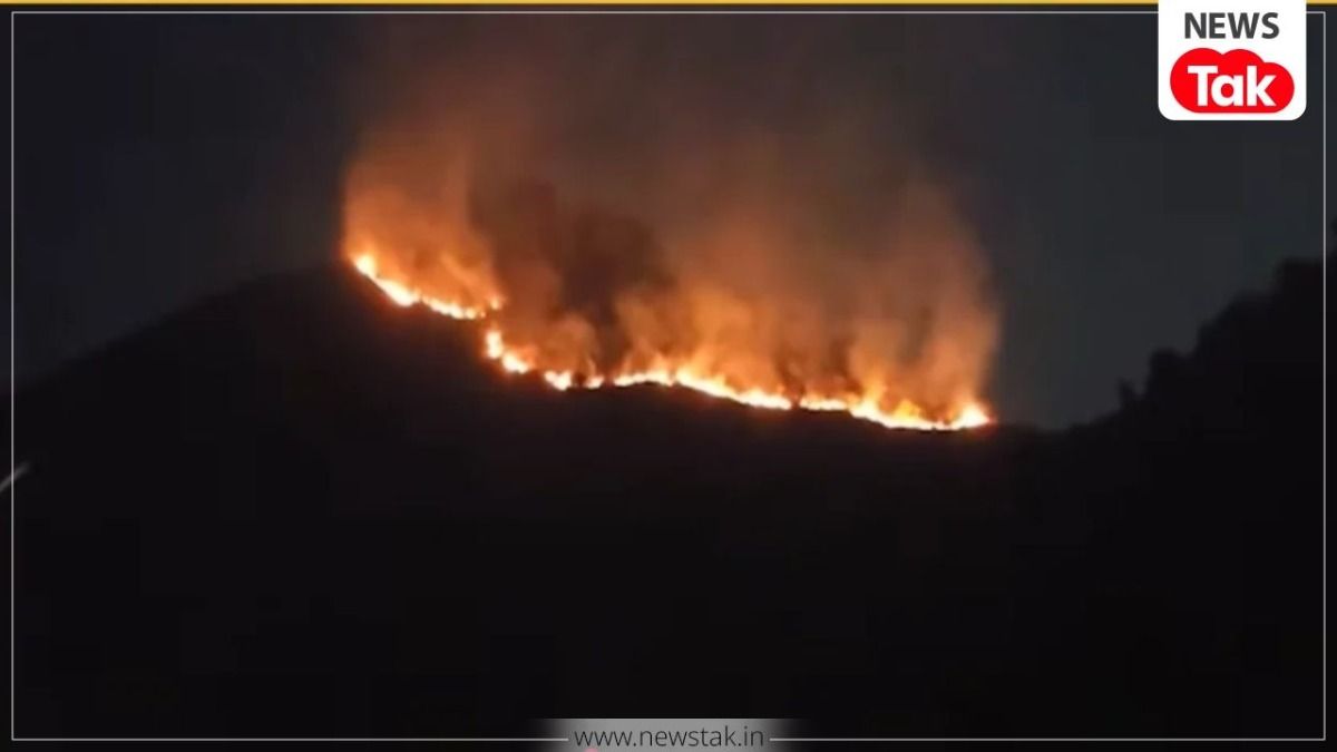अरावली की पहाड़ियों में लगी आग