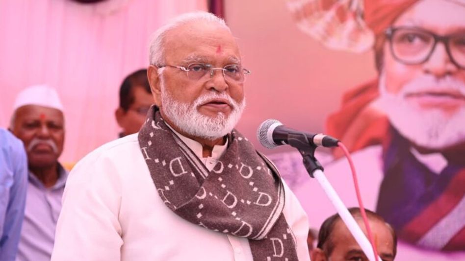 महाराष्ट्र में छगन भुजबल के इस्तीफे से हलचल, आरक्षण पर चौंकाने वाला खुलासा Video Thumbnail