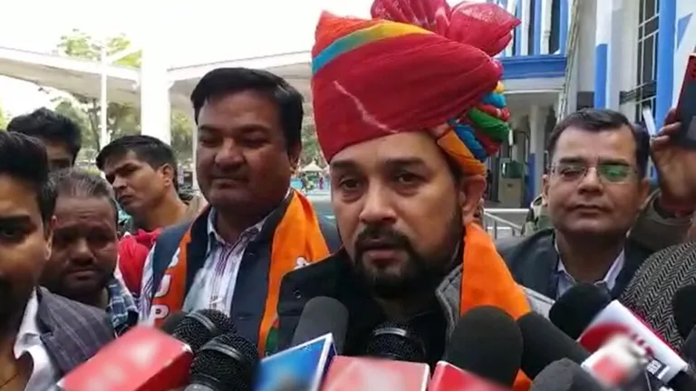 केंद्रीय मंत्री अनुराग ठाकुर का राहुल गांधी पर तंज, बोले- कश्मीर धारा 370 हटने का स्वागत करने जा रहे हैं क्या? NewsTak