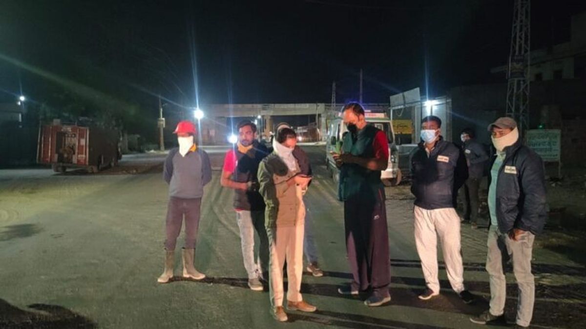 बाड़मेर: केमिकल से भरे ट्रेलर में गैस रिसाव से अफरा-तफरी, कांस्टेबल समेत 6 बेहोश, इलाका खाली कराया गया NewsTak