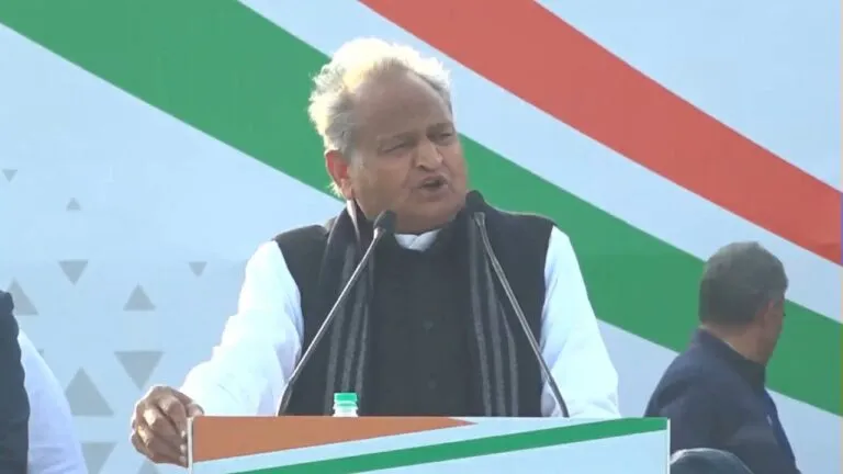 भारत जोड़ो यात्रा के सवाल पर सीएम गहलोत बोले- पूरे देश में मजाक बन गया केंद्रीय स्वास्थ्य मंत्री का पत्र NewsTak