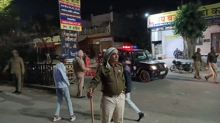 जोधपुर: दो पक्षों में कहासुनी के बाद पथराव, तीन थानों की पुलिस जाब्ता मौके पर मौजूद NewsTak