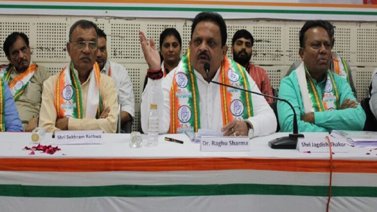 डॉ. रघु शर्मा का बयानः पार्टी को सत्ता में करनी है वापसी तो मतभेद भुलाकर मानने होंगे आलाकमान के निर्देश NewsTak