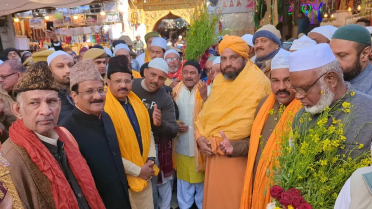 अजमेर: ख्वाजा चिश्ती की दरगाह पर मनाया गया बंसतोत्सव, जानिए इसके शुरू होने की रोचक कहानी NewsTak
