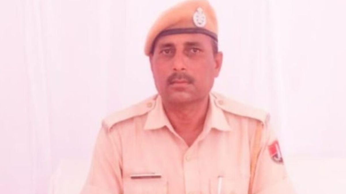 बाड़मेर: पुलिस थाने की छत से गिरा कांस्टेबल, 4 बच्चों के पिता की इलाज के दौरान हुई मौत NewsTak