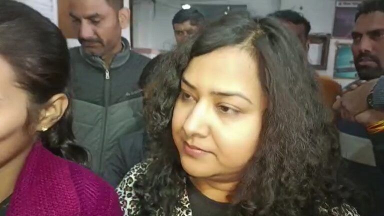 अजमेर: घूस मामले में कोर्ट ने दिव्या मित्तल को 3 फरवरी तक न्यायिक हिरासत में भेजा जेल NewsTak