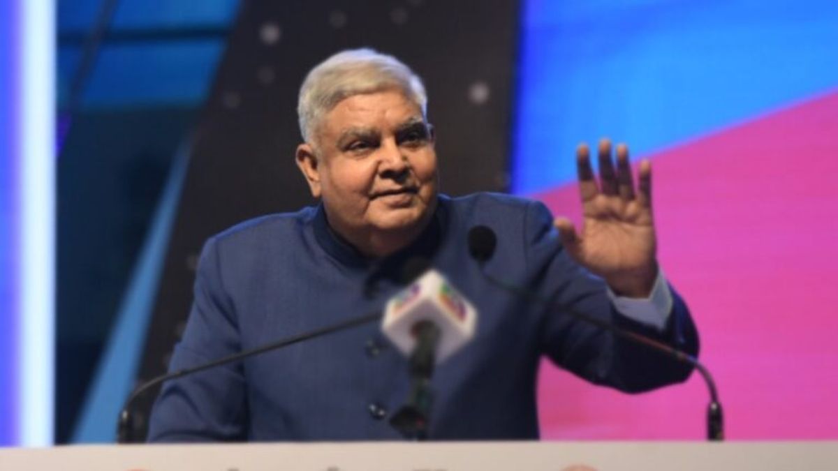 न्यायपालिका को खरी-खरी! पीठासीन अधिकारियों के सम्मेलन में क्यों भड़के उपराष्ट्रपति धनखड़! जानें NewsTak