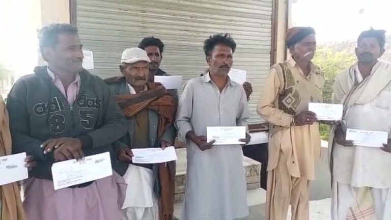 जोधपुर: पाक विस्थापित हिन्दुओं के आधार कार्ड खारिज करने के नोटिस, 21 दिन में मांगा जवाब NewsTak