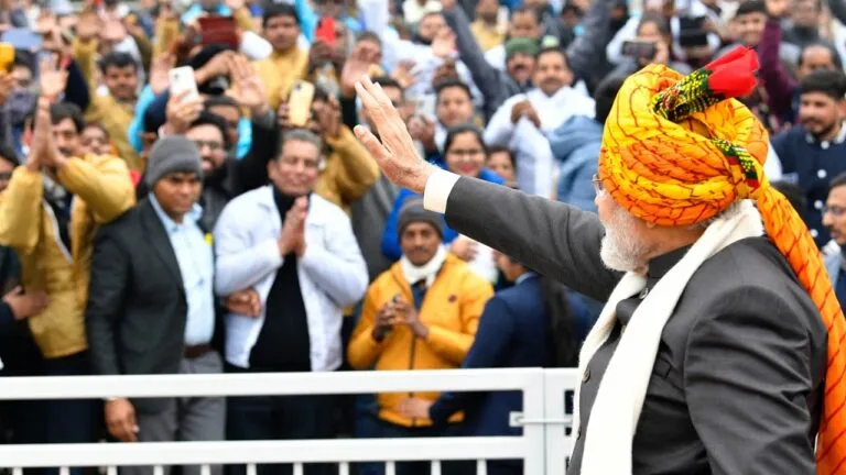 पीएम की पगड़ी स्टाइल चर्चा में, गणतंत्र दिवस के मौके पर मोदी ने पहना राजस्थान का ये खास साफा, जानें NewsTak