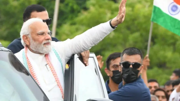 मोदी के दौरे से चुनावी अभियान का होगा आगाज! मेवाड़ की जनता को देंगे 5500 करोड़ रुपए की सौगात राजस्थान के अजमेर पहुंचे पीएम मोदी, विशाल जनसभा को किया संबोधित