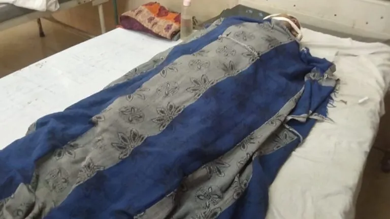 कोटाः शराब के नशे में एक बेटे ने पिता पर किया हमला, घायल को हॉस्पिटल में कराया भर्ती NewsTak