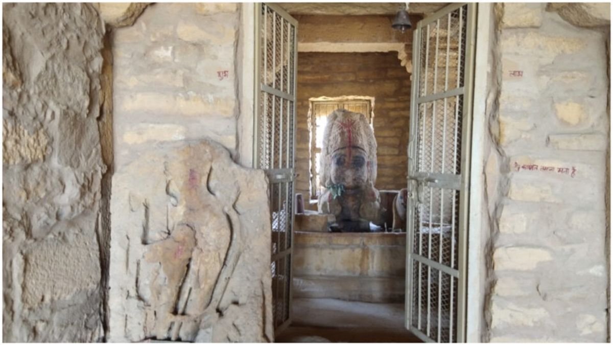 जैसलमेर में मौजूद है 1500 साल पुराना शिव मंदिर, लेकिन ग्रामीण नहीं करते पूजा, जानें क्यों NewsTak