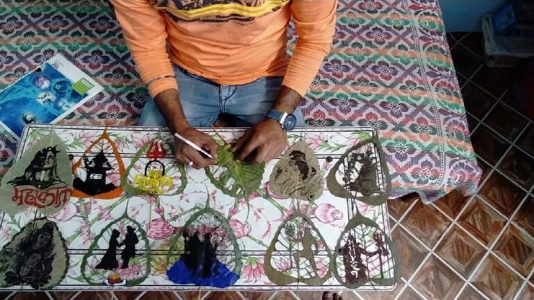 महाशिवरात्रि पर शिवालयों में श्रद्धालुओं की भीड़, भक्तों ने अनूठे अंदाज में भोलेनाथ को किया प्रसन्न, देखें NewsTak