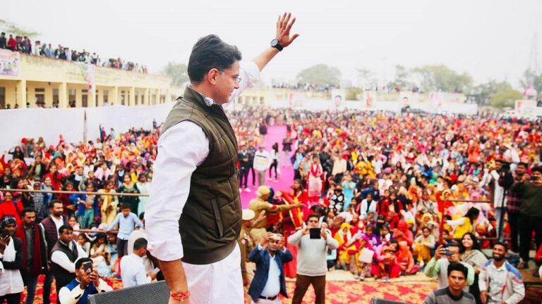 चुनावी मोड में पायलट, वोट के लिए अपील करते हुए नेताओं की दे दी ये नसीहत, जानें NewsTak