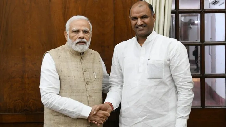 बीजेपी प्रदेश अध्यक्ष सीपी जोशी को लेकर गहलोत के सलाहकार बोले- ठगा महसूस कर रही है जनता NewsTak