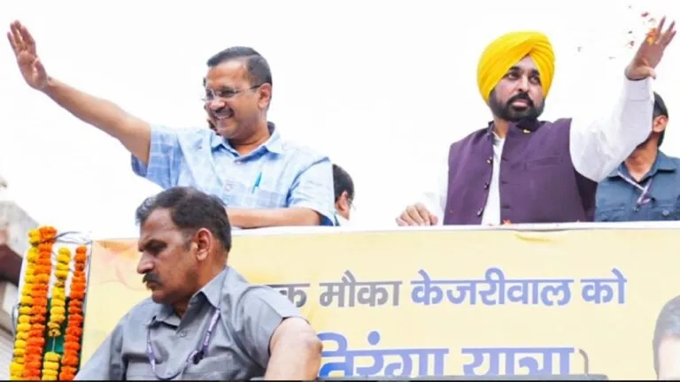 तिरंगा यात्रा में केजरीवाल ने गहलोत और वसुंधरा के गठजोड़ पर किया ये चौंकाने वाला खुलासा, जानें NewsTak