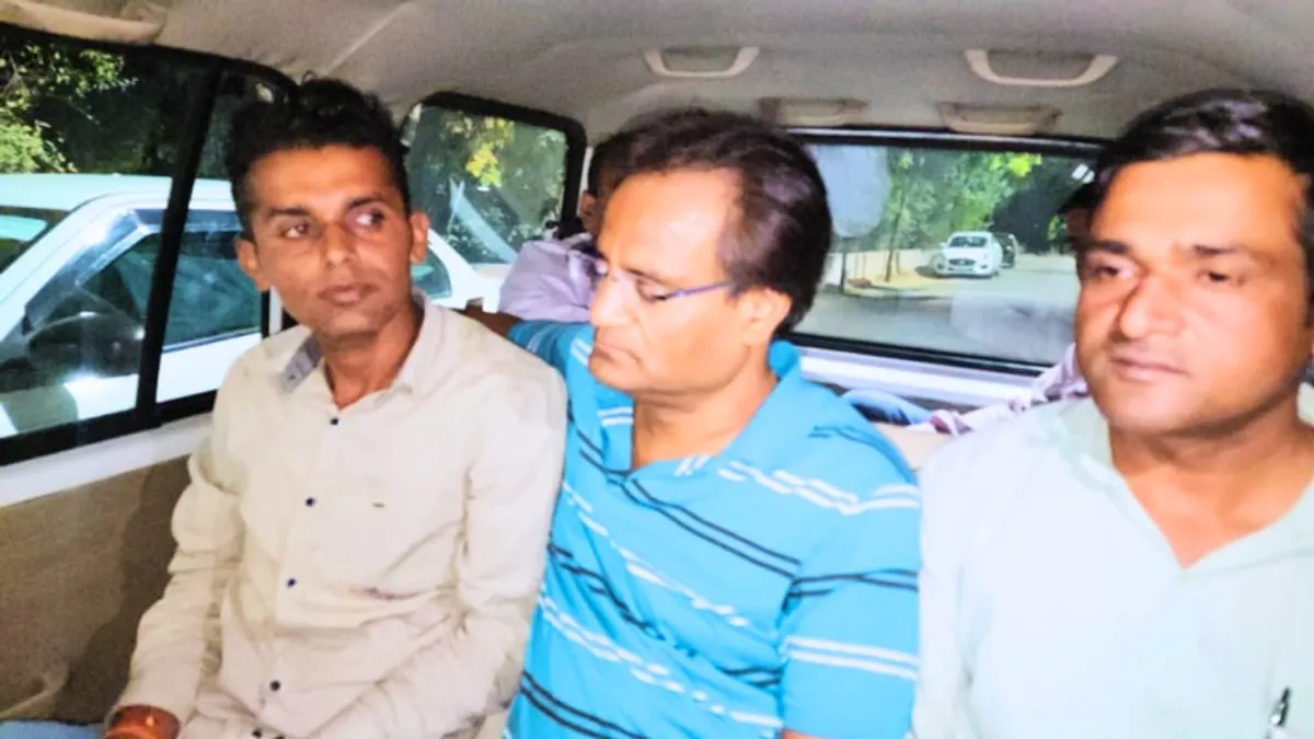 श्रमिकों के बिल भुगतान के बदले 36 हजार की रिश्वत मांग रहा था इंजीनियर, ACB ने ऐसे किया रंगे हाथों अरेस्ट NewsTak