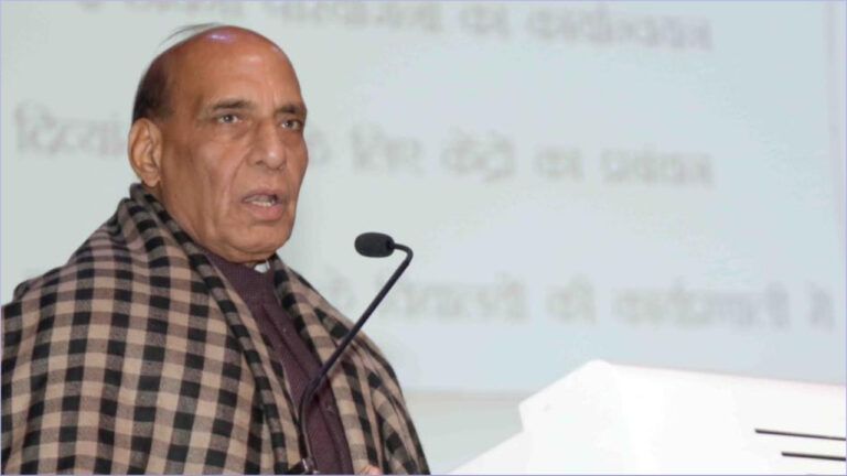 उदयपुर में बोले राजनाथ- देश में 65% युवा हनुमान जैसे तेजस्वी, अलकायदा और इंफोसिस पर कही ये बात NewsTak