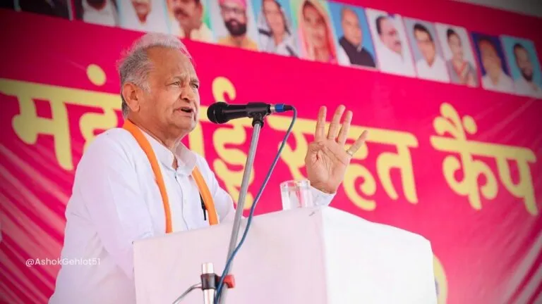 Modi accused of appeasement CM Gehlot attacked the PM