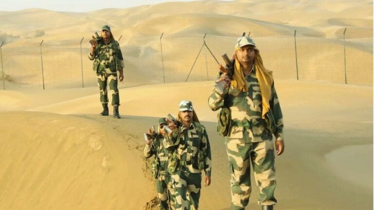 जैसलमेर: भारत-पाकिस्तान बॉर्डर पर अचानक बढ़ाई गई सुरक्षा, सामने आई ये वजह जैसलमेर: भारत-पाकिस्तान बॉर्डर पर अचानक बढ़ाई गई सुरक्षा, सामने आई ये वजह