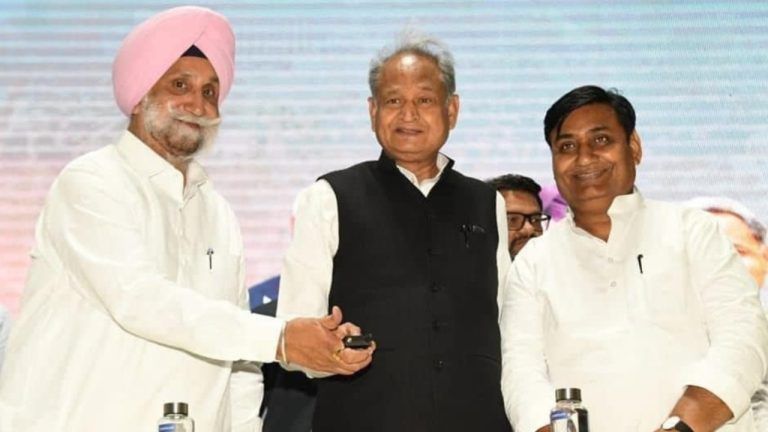 Rajasthan: राजस्थान कांग्रेस में फिर एक नया बदलाव, 3 नए सहप्रभारी को सौंपे गए जिले Rajasthan: राजस्थान कांग्रेस में फिर एक नया बदलाव, 3 नए सहप्रभारी को सौंपे गए जिले