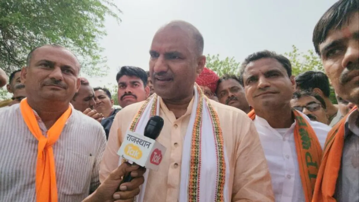 Rajasthan Politics: वसुंधरा राजे की नाराजगी पर क्या बोले बीजेपी प्रदेशाध्यक्ष सीपी जोशी, देखें Rajasthan Politics: वसुंधरा राजे की नाराजगी पर क्या बोले बीजेपी प्रदेशाध्यक्ष सीपी जोशी, देखें