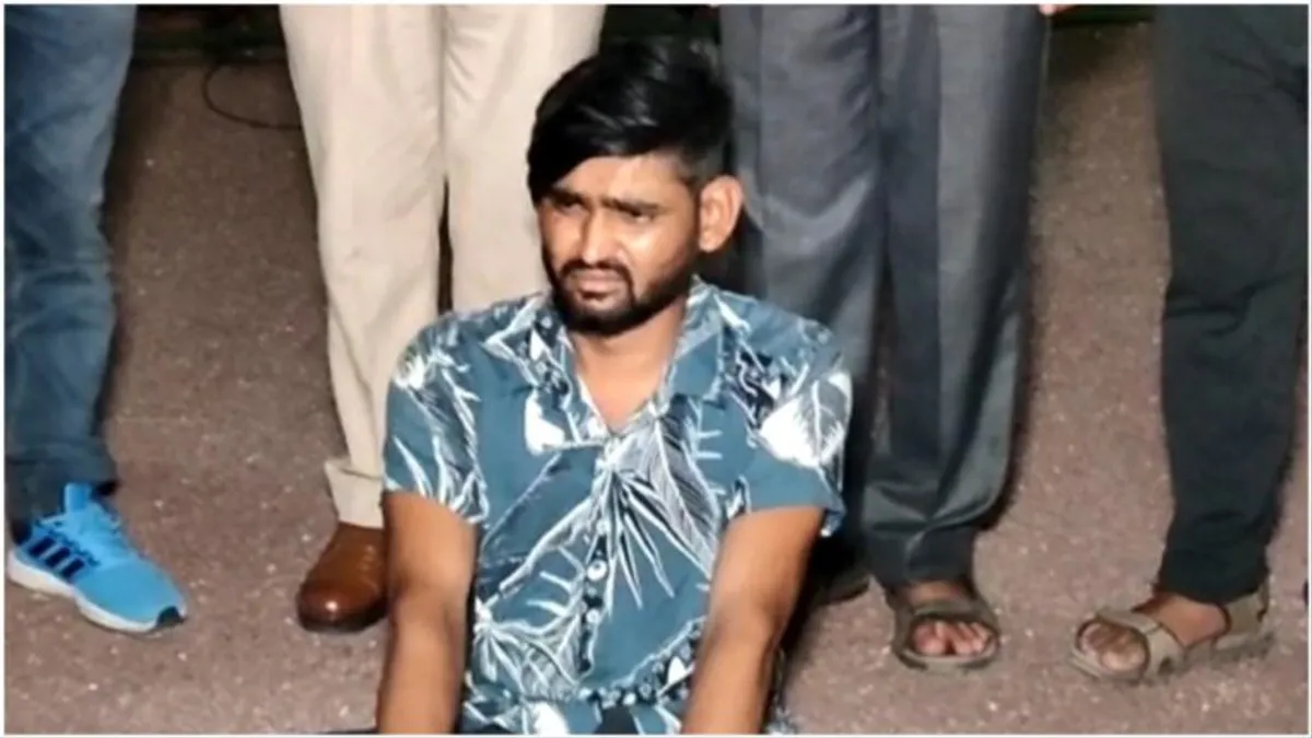 शादियों में ढोल बजाने वाला निकला शातिर बदमाश, महिलाओं को जाल में फंसाकर करता था यह कांड पेपर लीक मामले में भाजपा विधायक ने लगाए गंभीर आरोप, कहा- सुरेश ढाका के इस कांग्रेसी नेता से संबंध