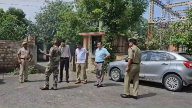 बाड़मेर: वॉलीबॉल खेलते-खेलते बीएसएफ एएसआई के साथ हुई ऐसा घटना, जानकार रह जाएंगे हैरान