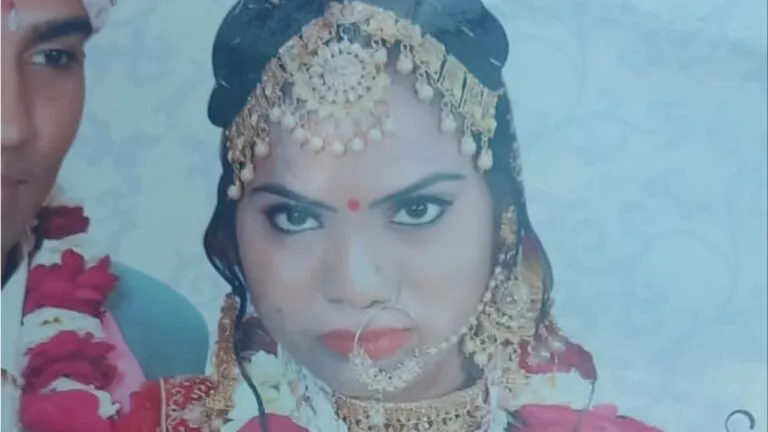 Bharatpur: मर्डर कर थाने पहुंचा सिरफिरा पति, बोला- साहब मैंने अपनी पत्नी की हत्या कर दी Bharatpur: मर्डर कर थाने पहुंचा सिरफिरा पति, बोला- साहब मैंने अपनी पत्नी की हत्या कर दी